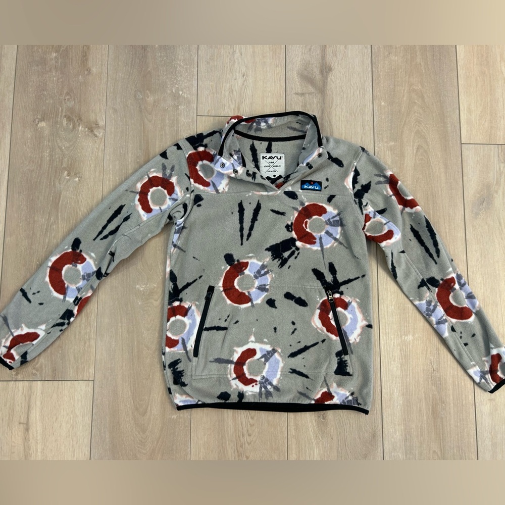 KAVU Cavanaugh fleece pull over burst tie-dye
Size XS